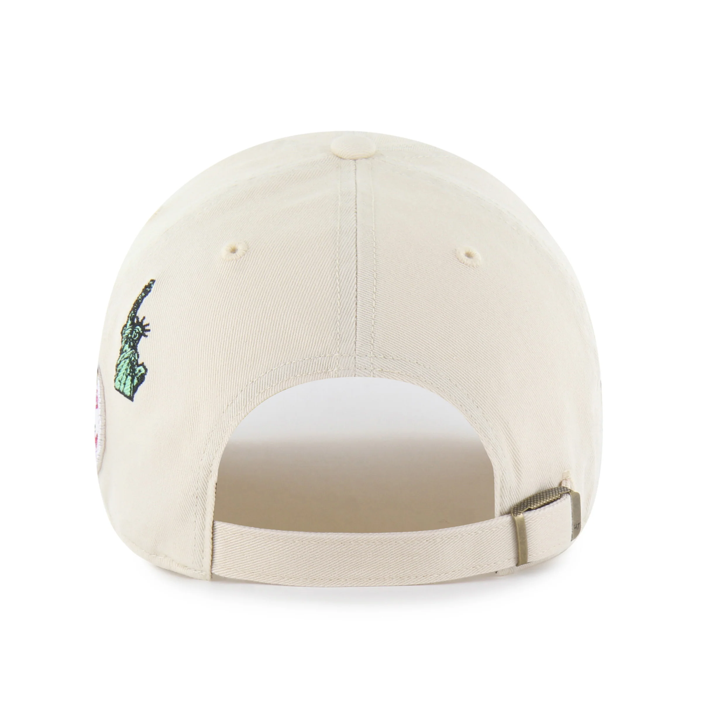 NEW YORK YANKEES BADGES '47 CLEAN UP - Image 3