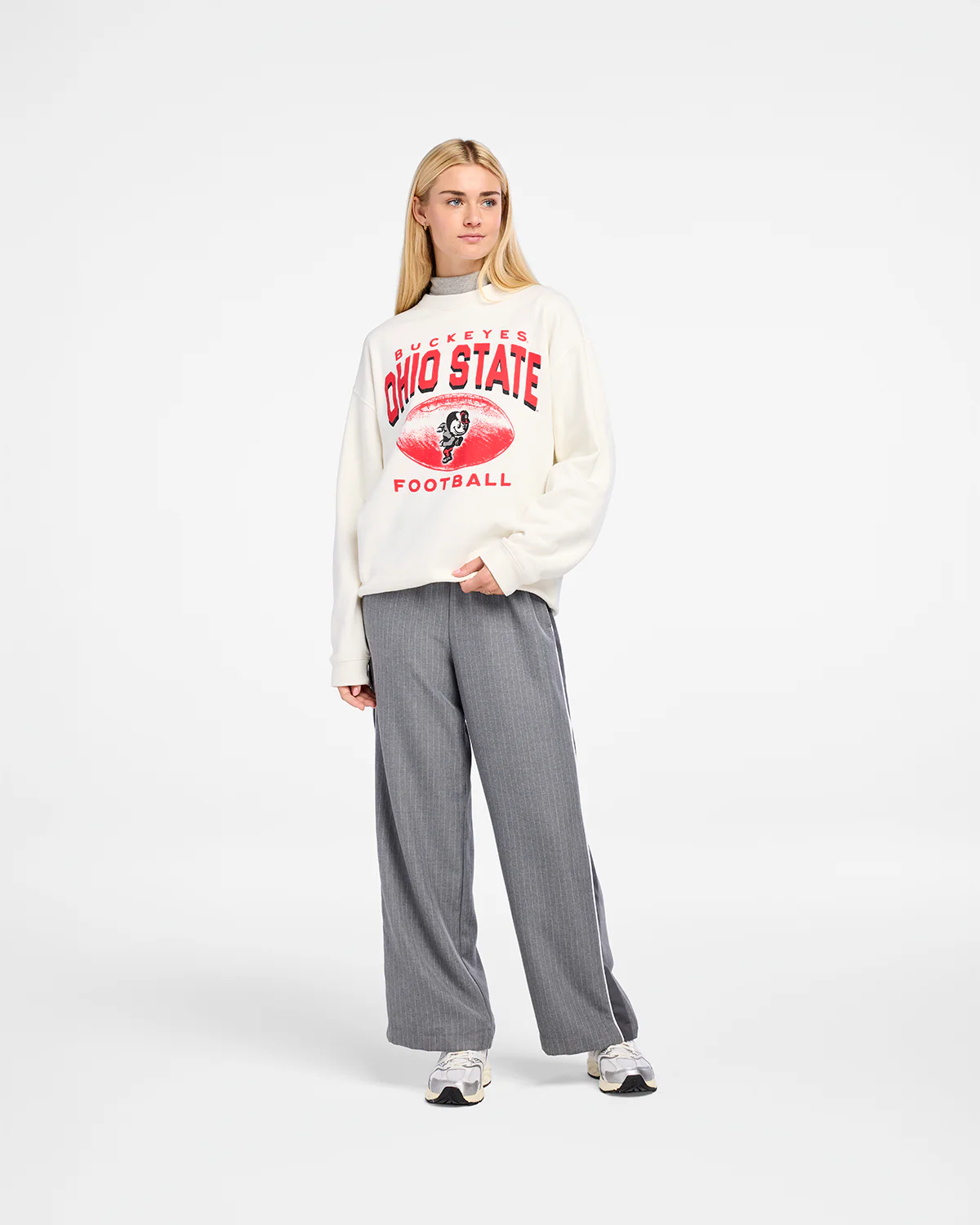 OHIO STATE BUCKEYES VINTAGE ARCH CLOUD '47 OVERSIZED CREW WOMENS - Image 4