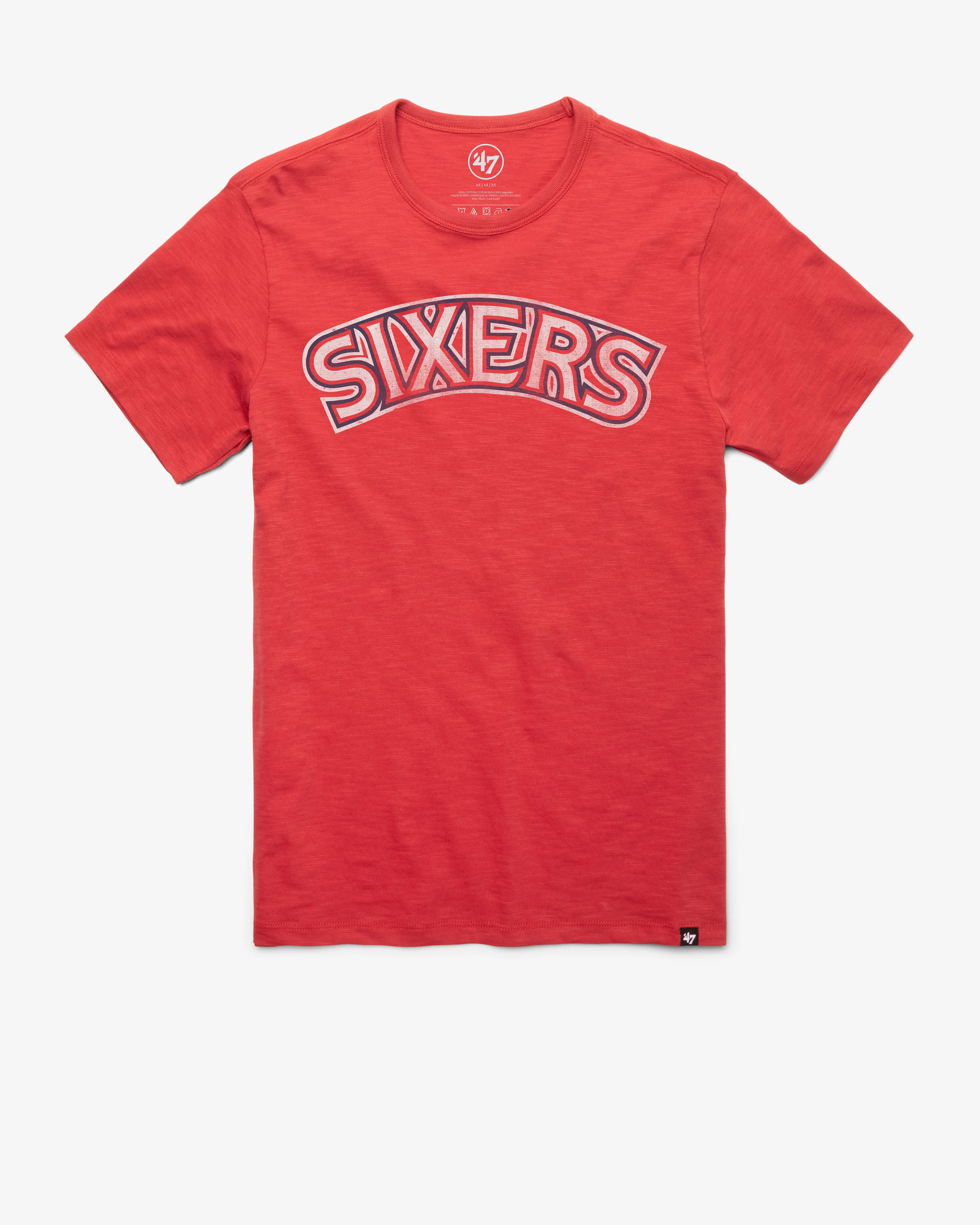 PHILADELPHIA 76ERS HARDWOOD CLASSICS GRIT WORDMARK '47 SCRUM TEE