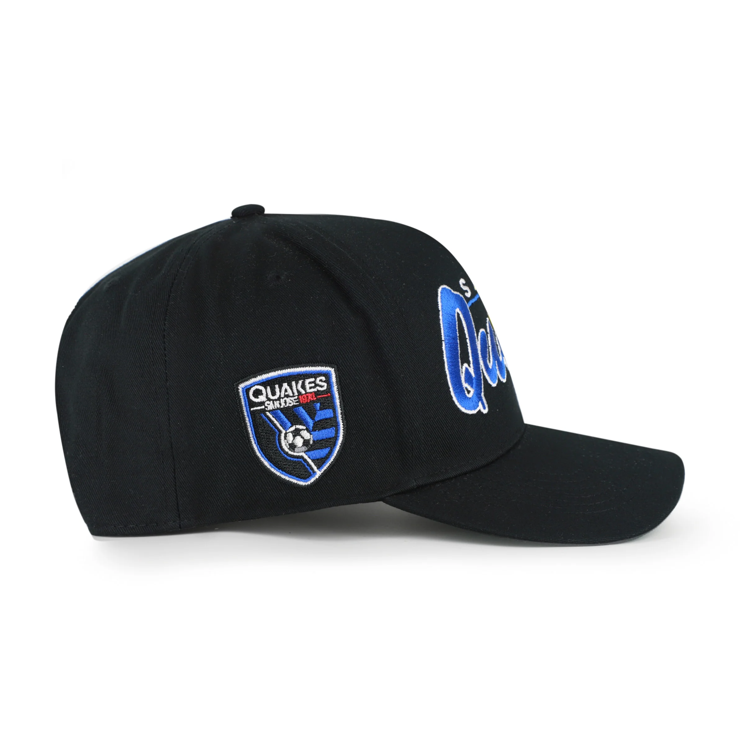SAN JOSE EARTHQUAKES BRUSHMARK '47 HITCH - Image 2